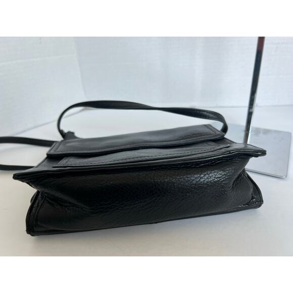 Fossil Women’s Small Black Pebbled Leather Crossbody Organizer Shoulder Purse - Picture 9 of 9